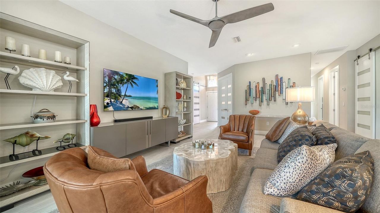 7198 Del Lago Drive, Sarasota, FL 34238 Photo
