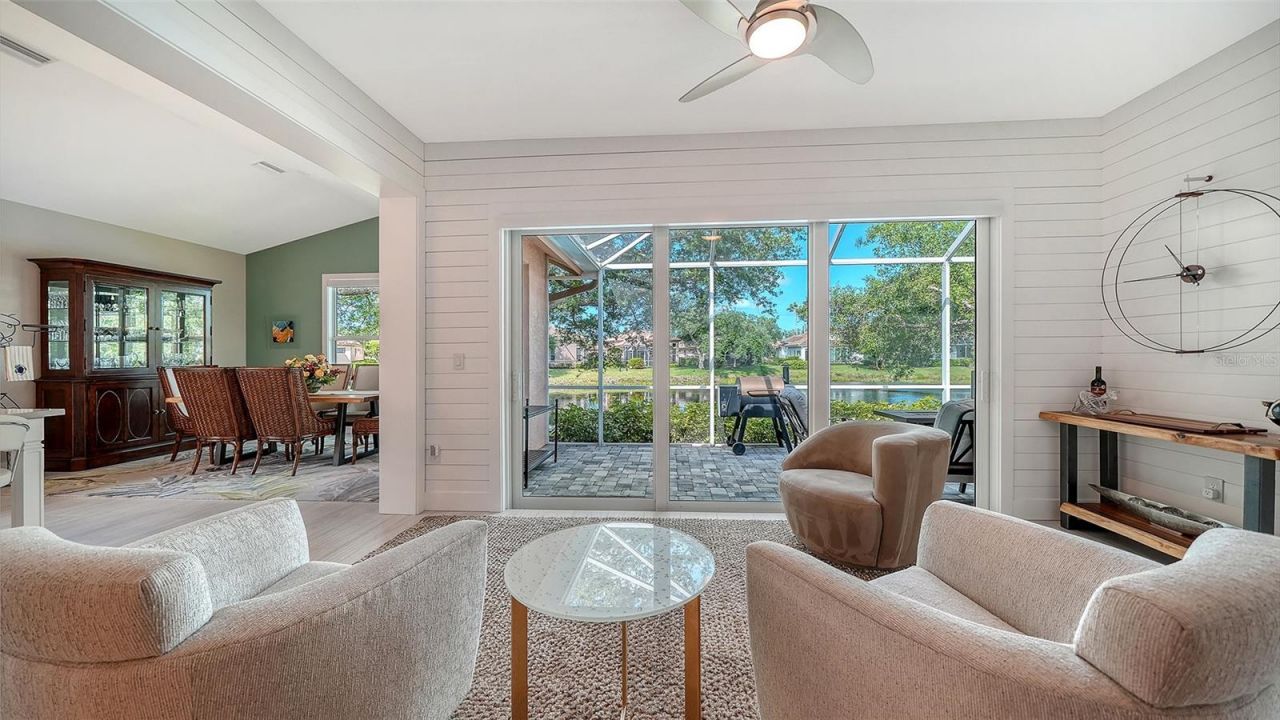 7198 Del Lago Drive, Sarasota, FL 34238 Photo