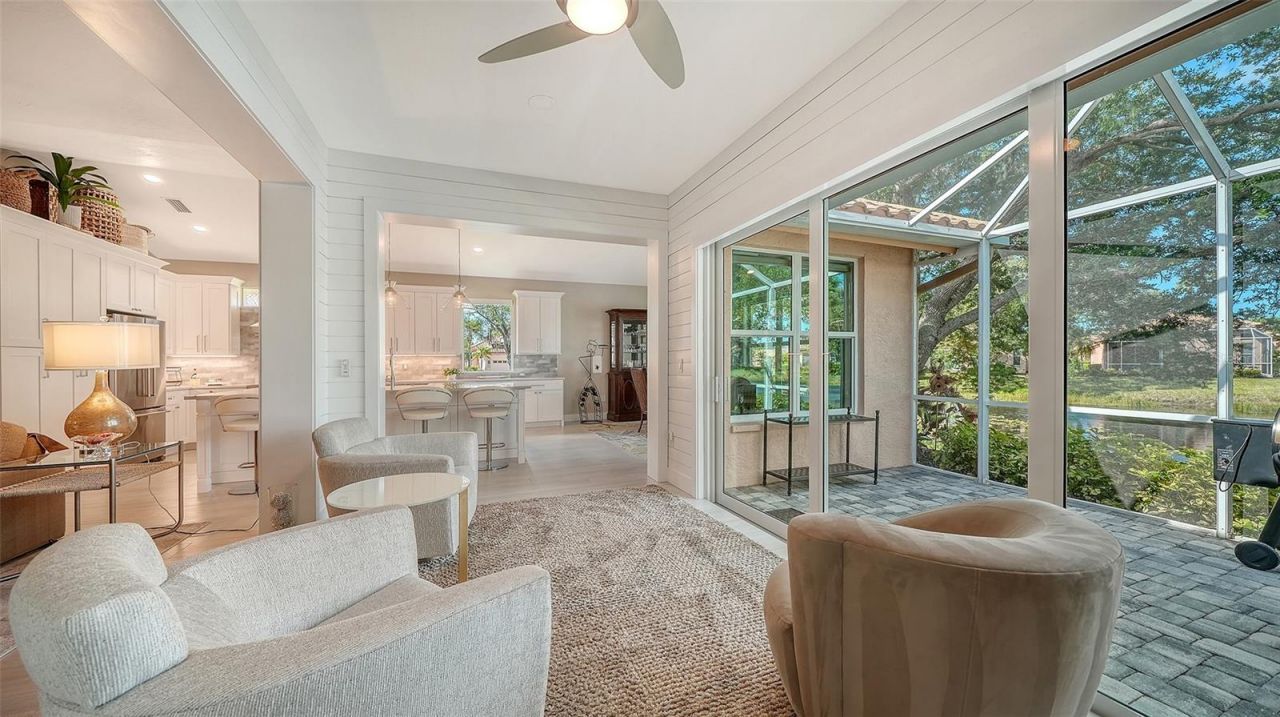 7198 Del Lago Drive, Sarasota, FL 34238 Photo