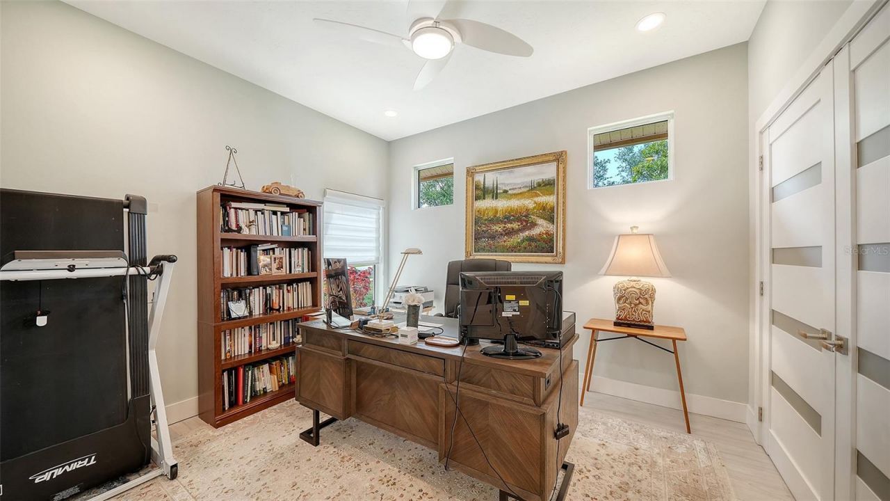 7198 Del Lago Drive, Sarasota, FL 34238 Photo