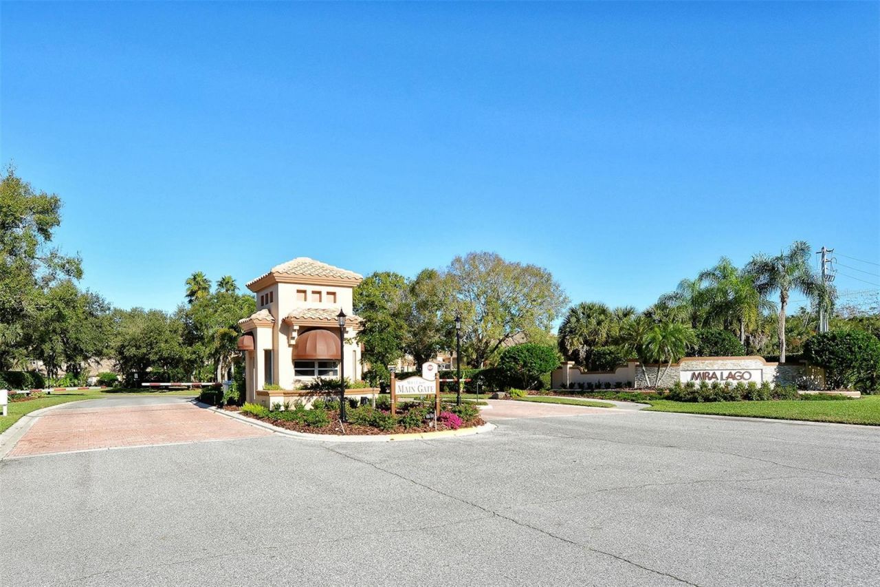 7198 Del Lago Drive, Sarasota, FL 34238 Photo