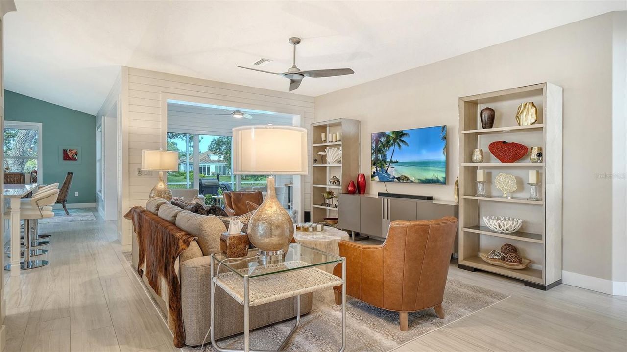 7198 Del Lago Drive, Sarasota, FL 34238 Photo