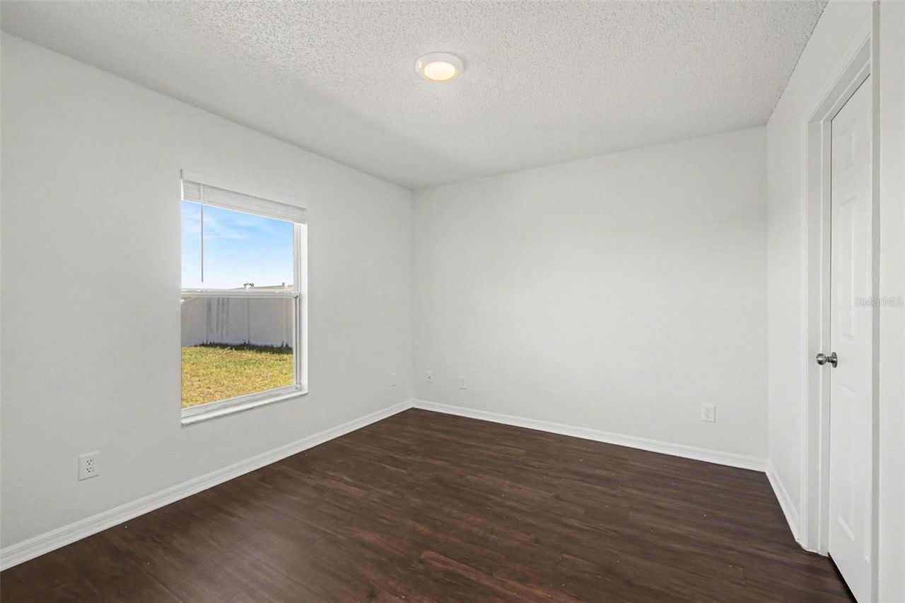 1011 Bluegrass Drive , Groveland, FL 34736 Photo