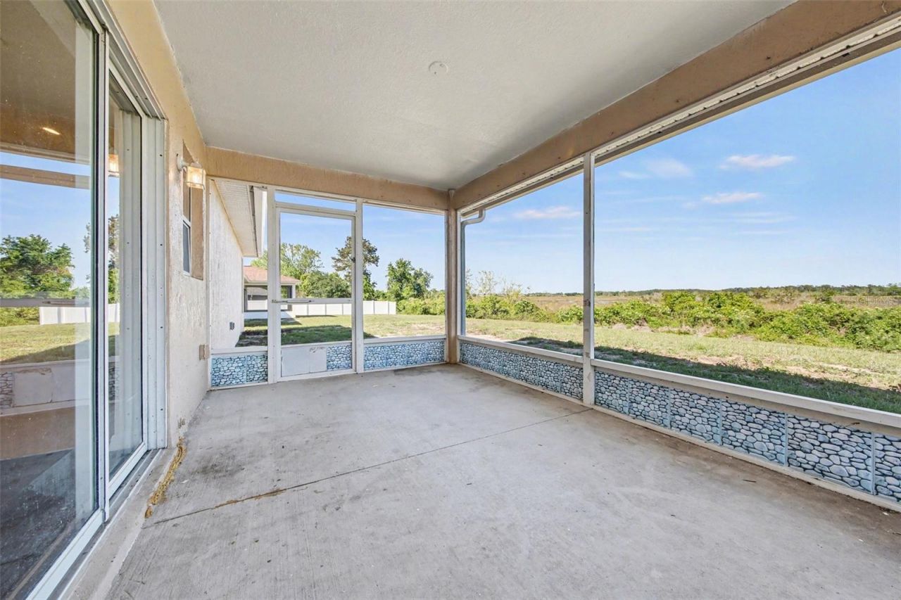 1011 Bluegrass Drive , Groveland, FL 34736 Photo