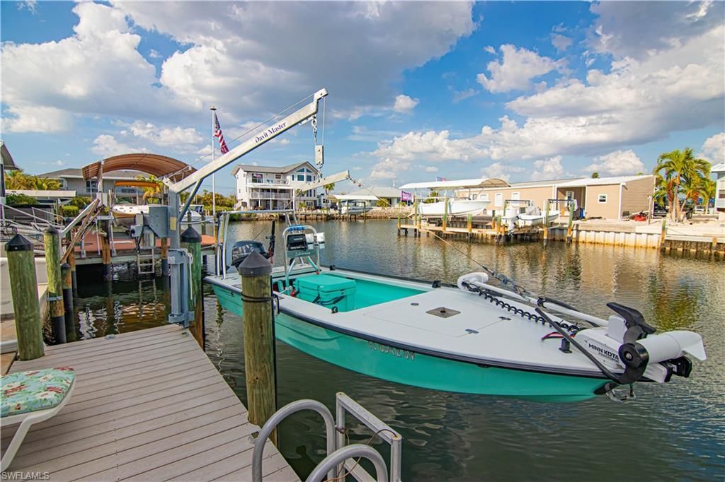 3112 Skipper Ln, Saint James City, FL 33956 Photo