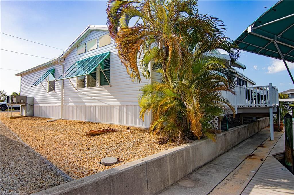 3112 Skipper Ln, Saint James City, FL 33956 Photo