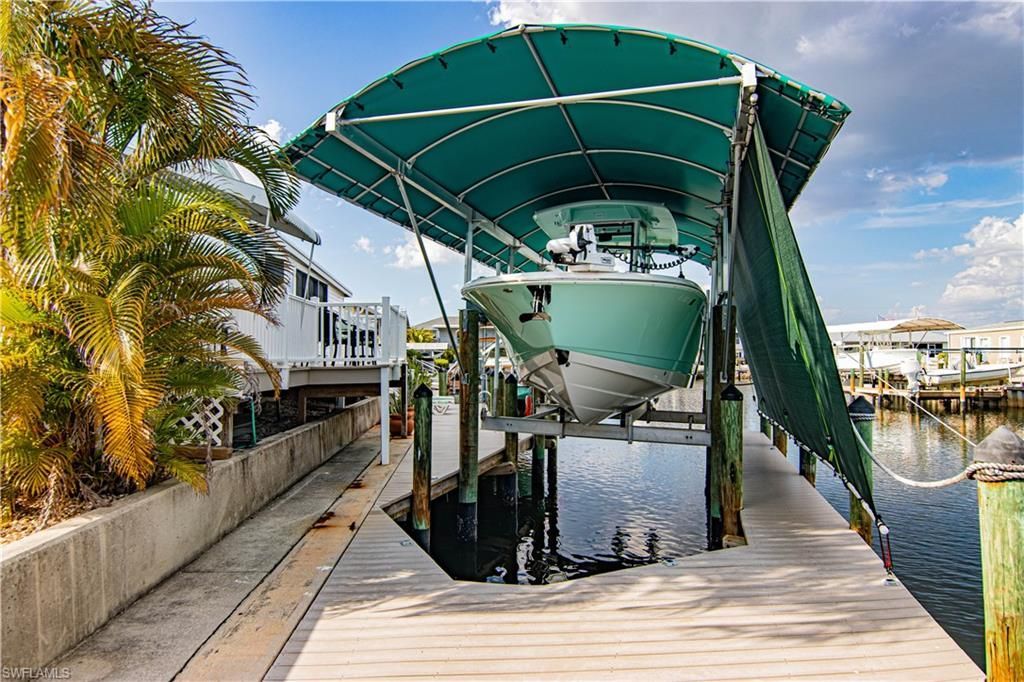 3112 Skipper Ln, Saint James City, FL 33956 Photo