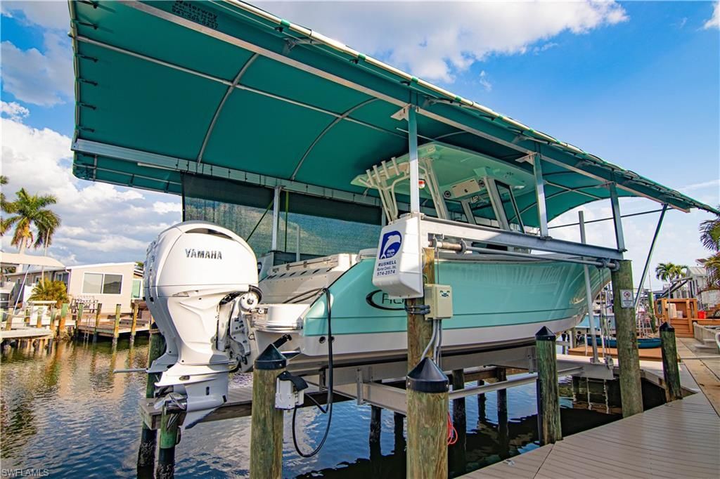 3112 Skipper Ln, Saint James City, FL 33956 Photo