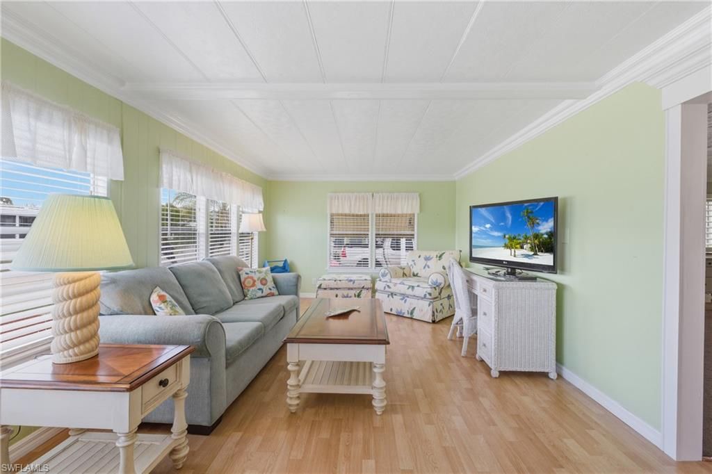 502 Pine Tree Ct, North Fort Myers, FL 33917 Photo