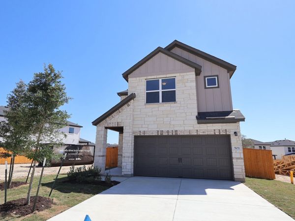 501 Bishop Wood RD, Dripping Springs, TX 78620