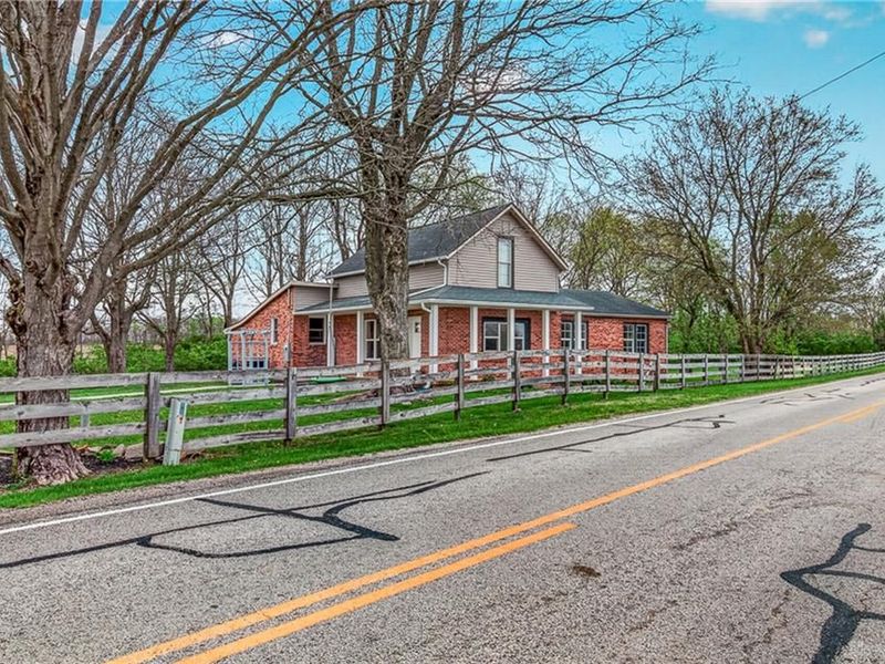 8700 Quaker Trace Road, Camden, OH 45311 Photo 2