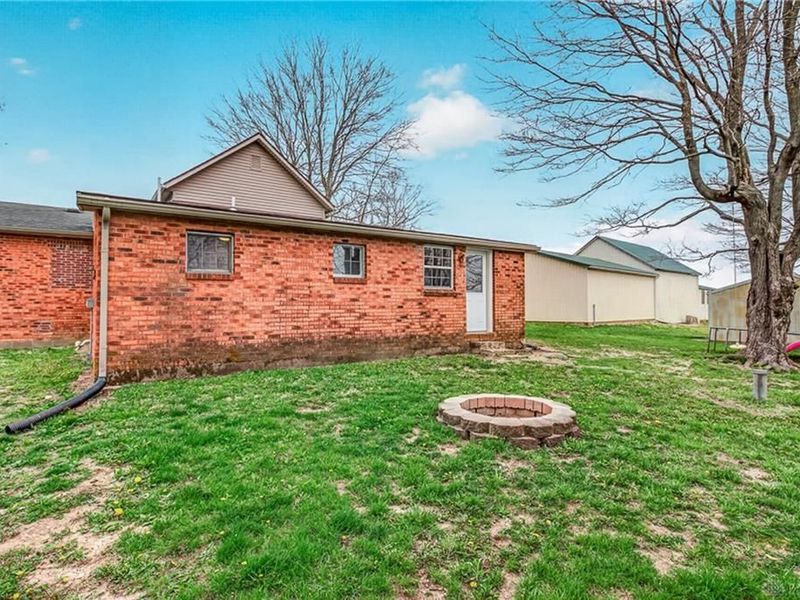 8700 Quaker Trace Road, Camden, OH 45311 Photo 24