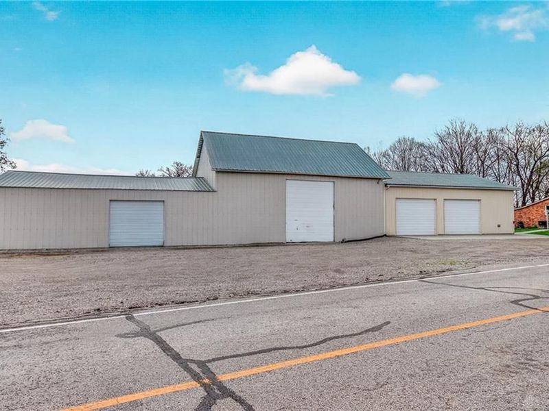 8700 Quaker Trace Road, Camden, OH 45311 Photo 28