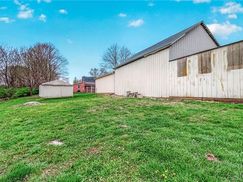 8700 Quaker Trace Road, Camden, OH 45311 Photo 33