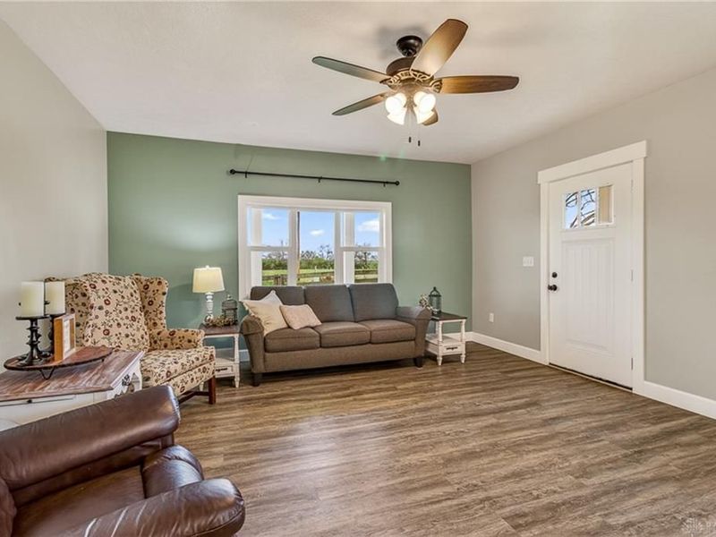 8700 Quaker Trace Road, Camden, OH 45311 Photo 4