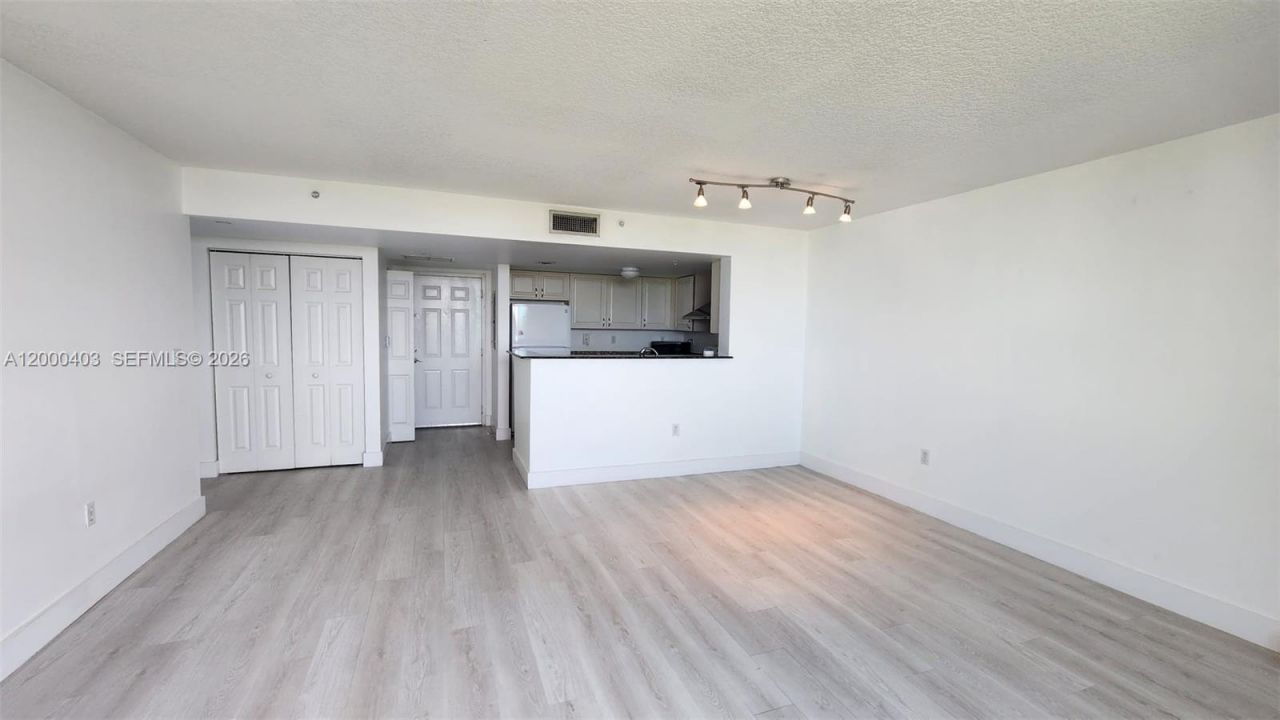 3000 Coral Way, Unit 713, Miami, FL 33145 Photo