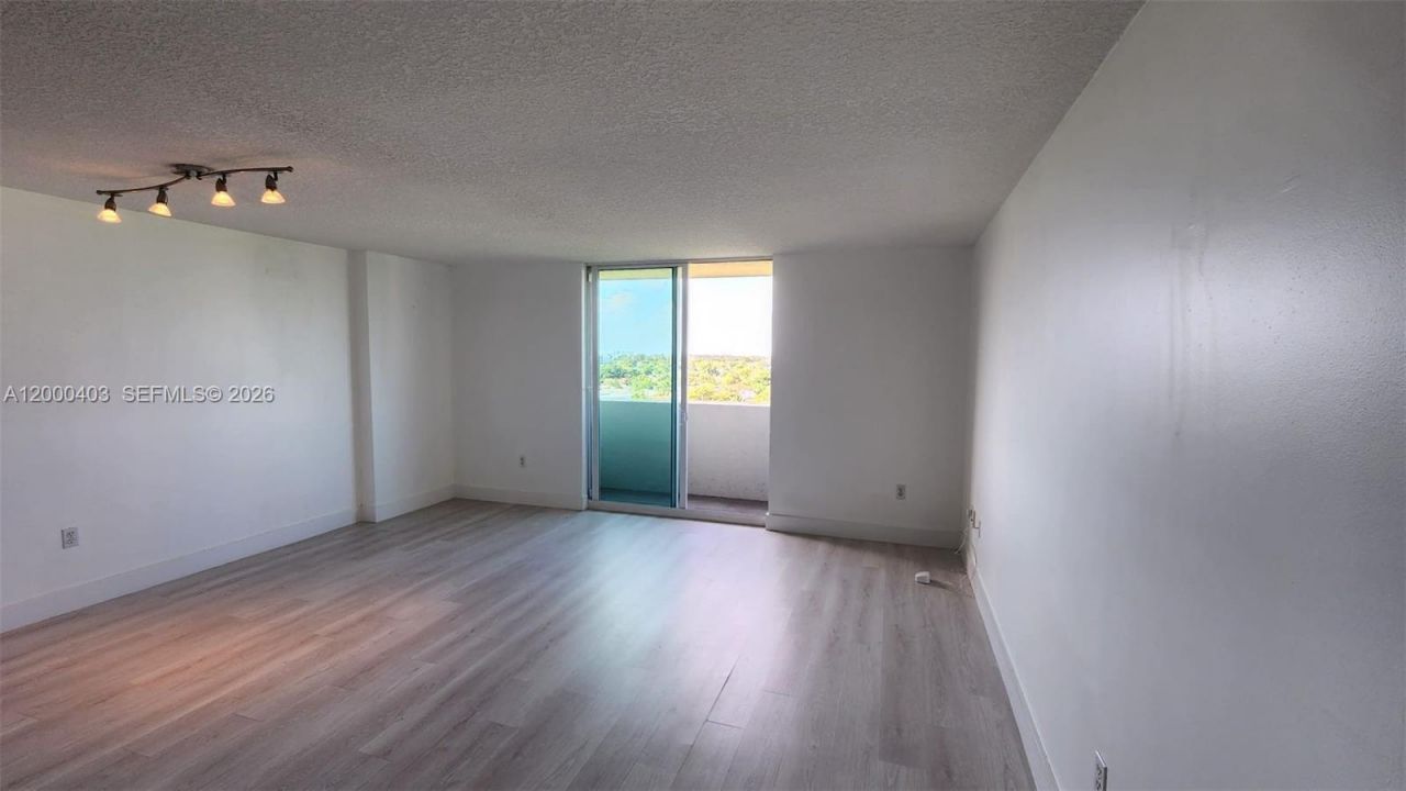 3000 Coral Way, Unit 713, Miami, FL 33145 Photo