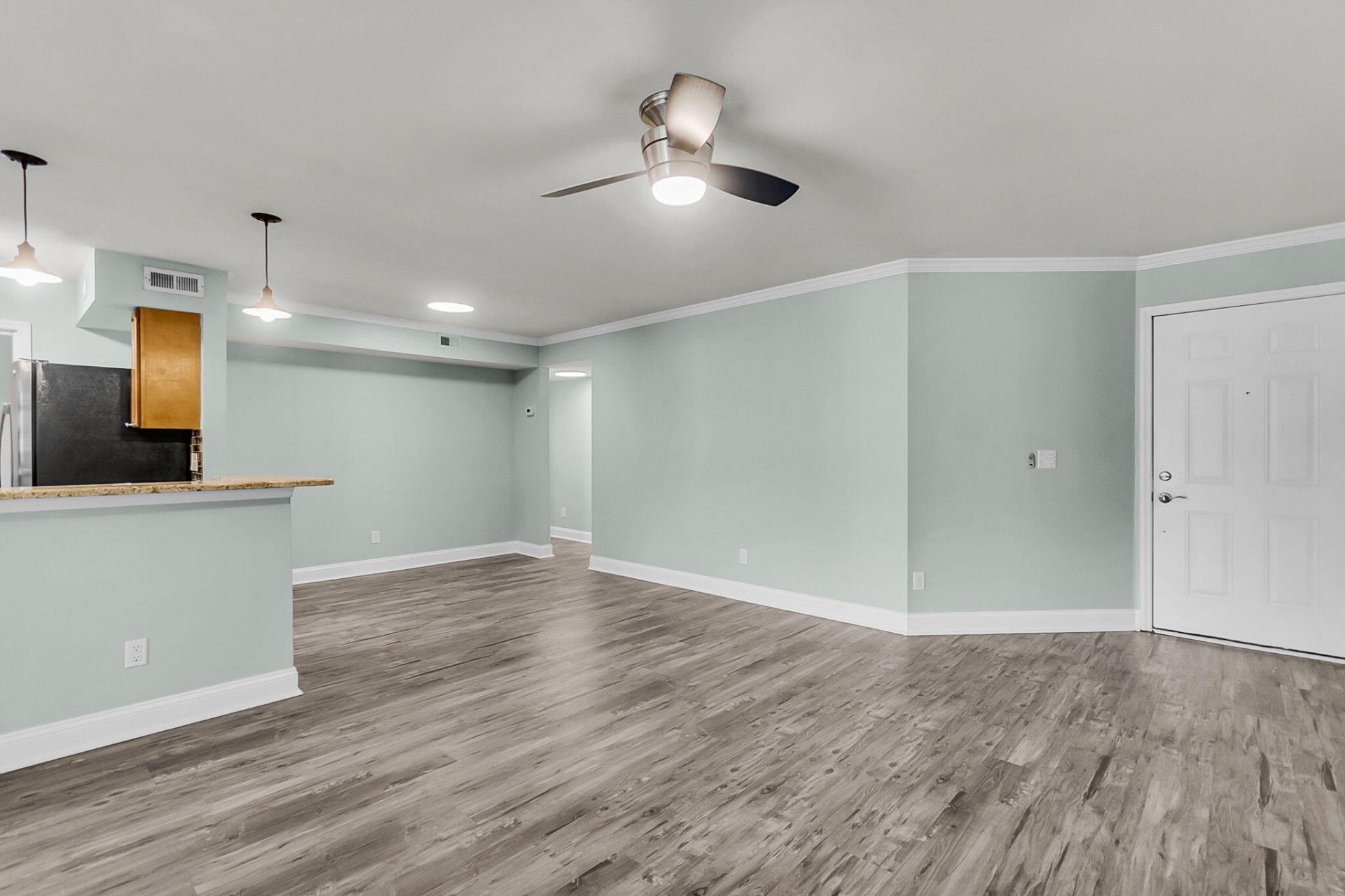 1866 Montclair Drive Photo 14