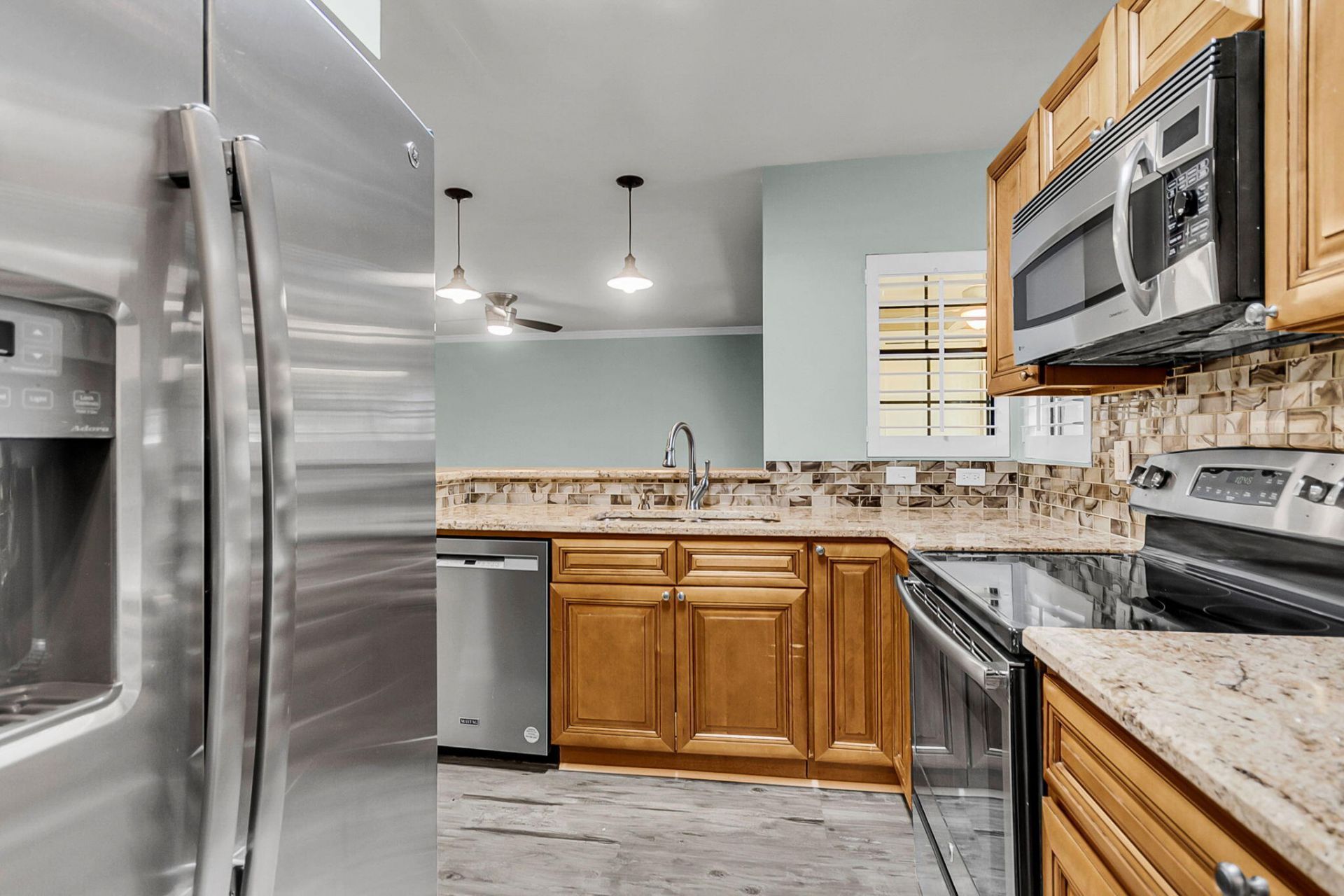 1866 Montclair Drive Photo 17