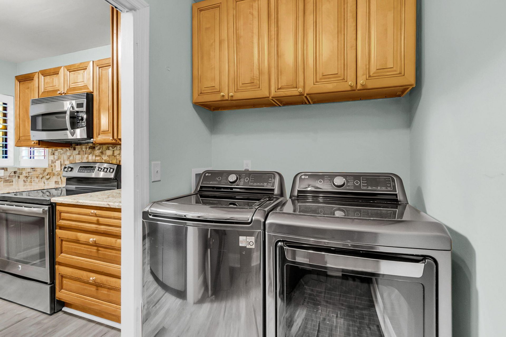 1866 Montclair Drive Photo 18