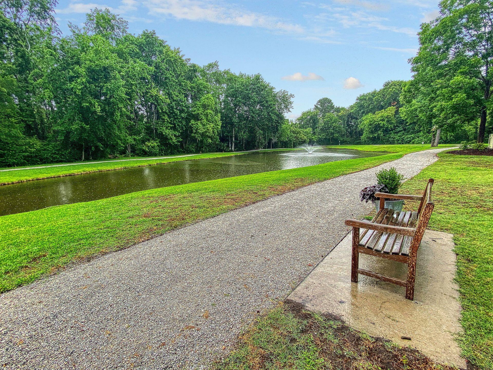 1866 Montclair Drive Photo 34