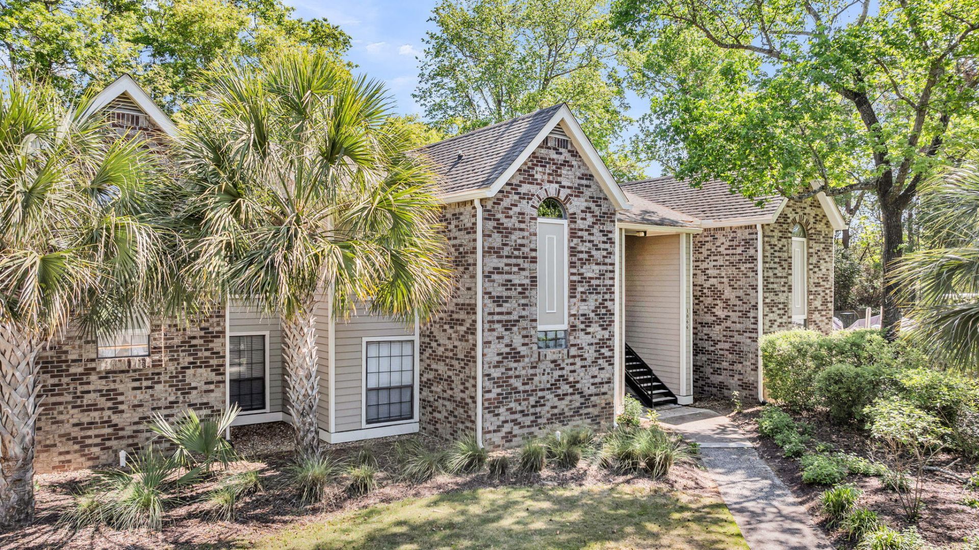 1866 Montclair Drive Photo 36