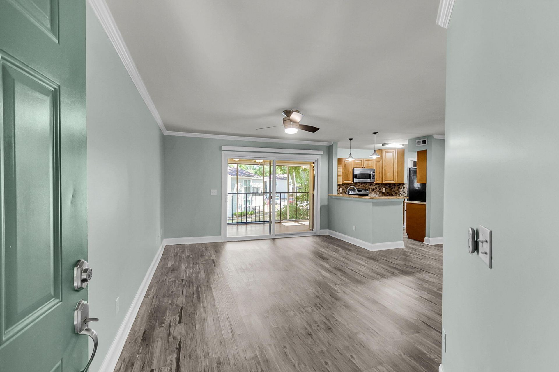 1866 Montclair Drive Photo 9