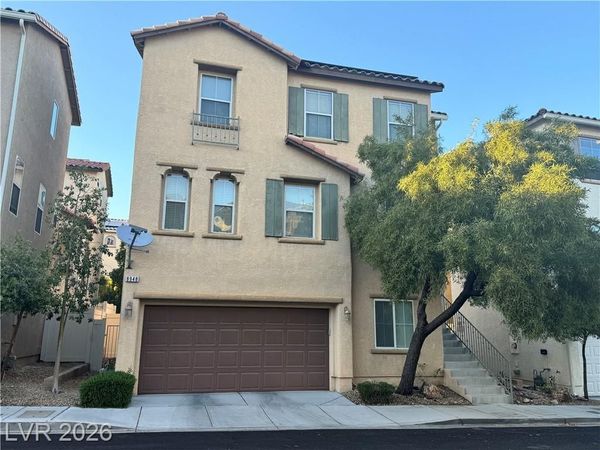 8948 Amy Olivia Avenue, Las Vegas, NV 89149
