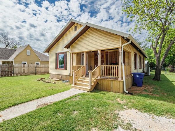 1201 8th Street , Brownwood, TX 76801