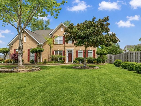 1204 Misty Glen Ct, Old Hickory, TN 37138