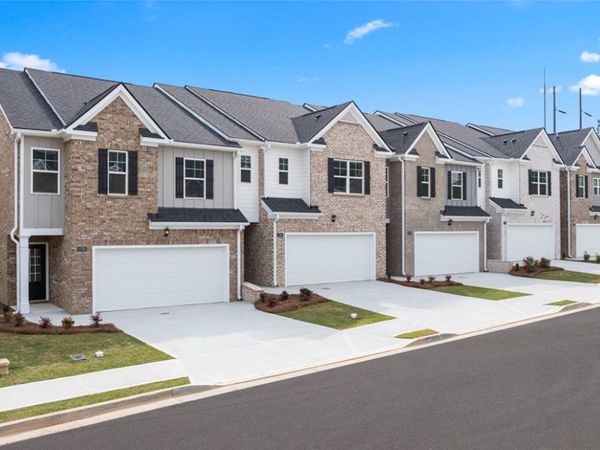 360 Silver Moon Drive, Loganville, GA 30052