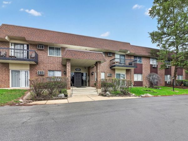 8305 Route 53 , Unit A15, Woodridge, IL 60517