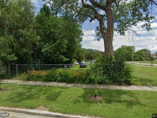 7249 S Harvard Avenue , Chicago, IL 60621