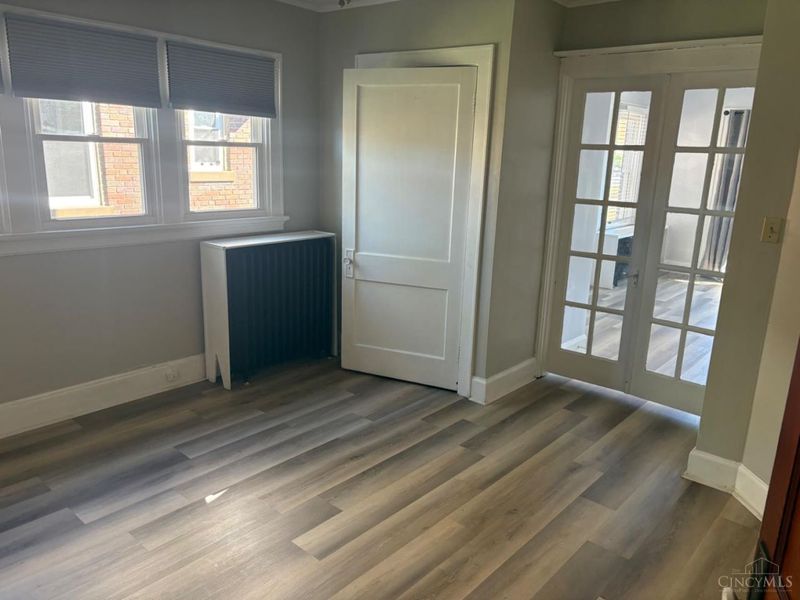 4237 Vine Street, Cincinnati, OH 45217 Photo 2