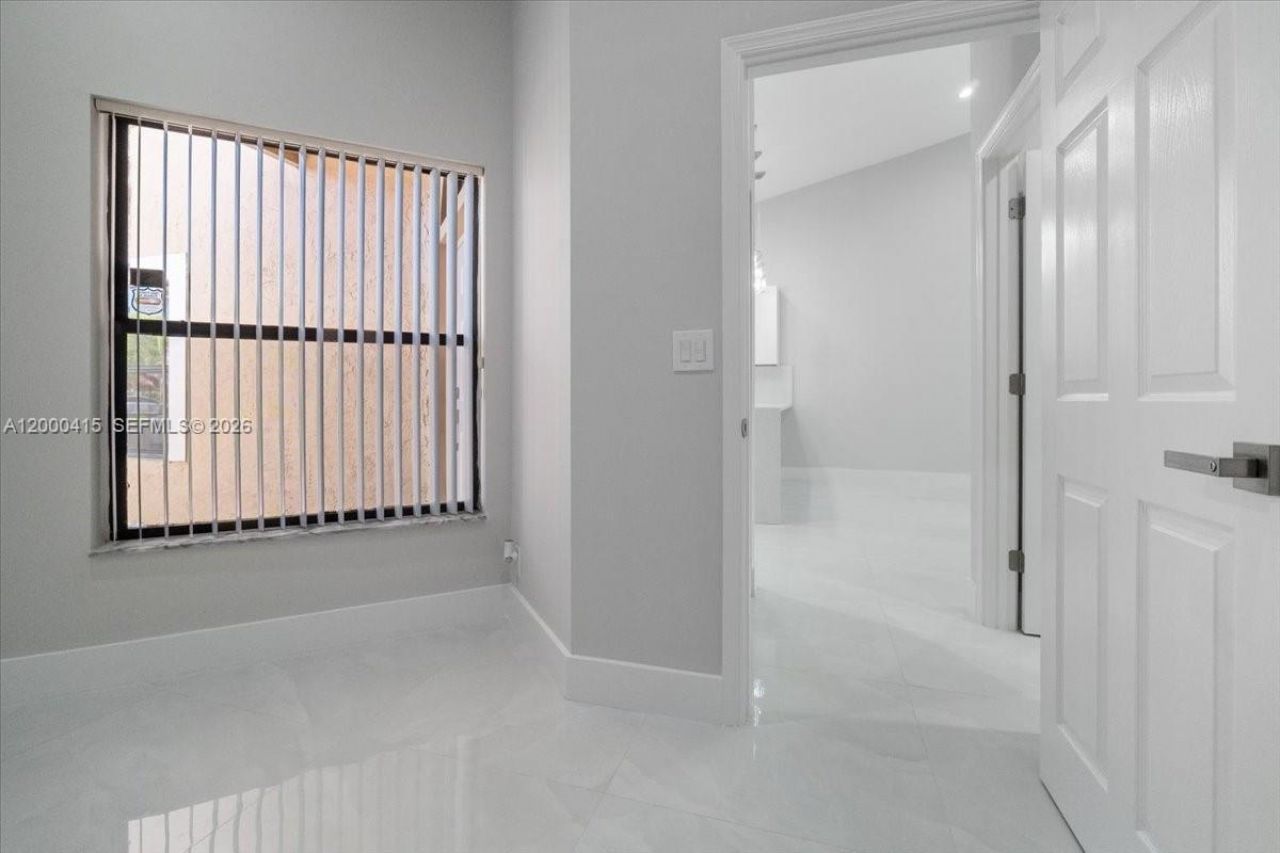 22665 Meridiana Dr, Boca Raton, FL 33433 Photo