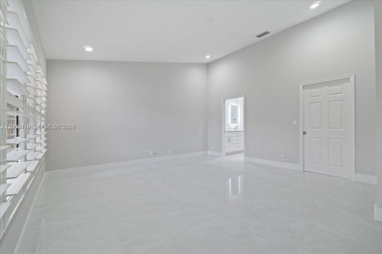 22665 Meridiana Dr, Boca Raton, FL 33433 Photo