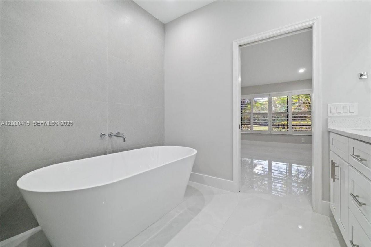 22665 Meridiana Dr, Boca Raton, FL 33433 Photo