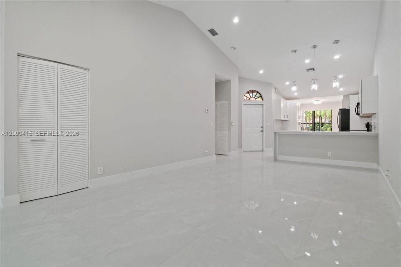 22665 Meridiana Dr, Boca Raton, FL 33433 Photo