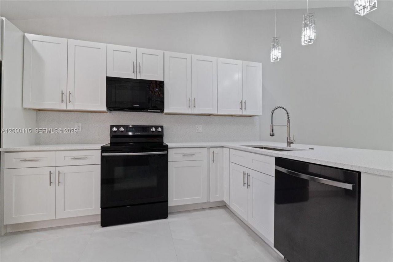 22665 Meridiana Dr, Boca Raton, FL 33433 Photo