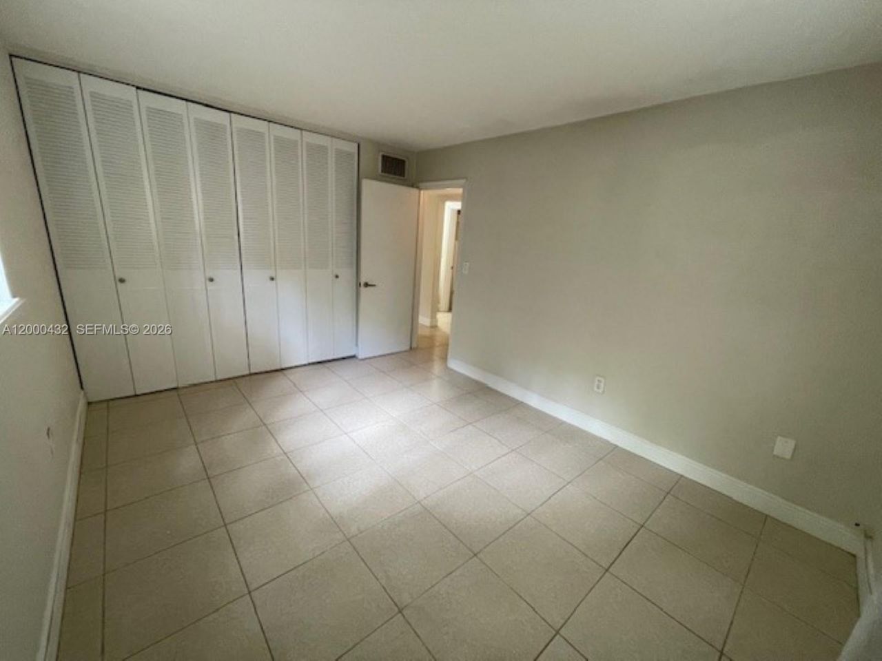 8601 SW 68th Ct, Unit 4, Pinecrest, FL 33156 Photo