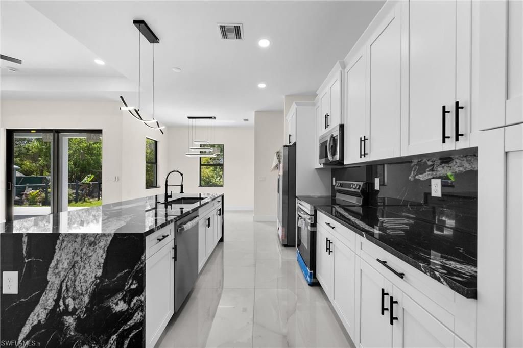 3319 30th St Sw, Lehigh Acres, FL 33976 Photo