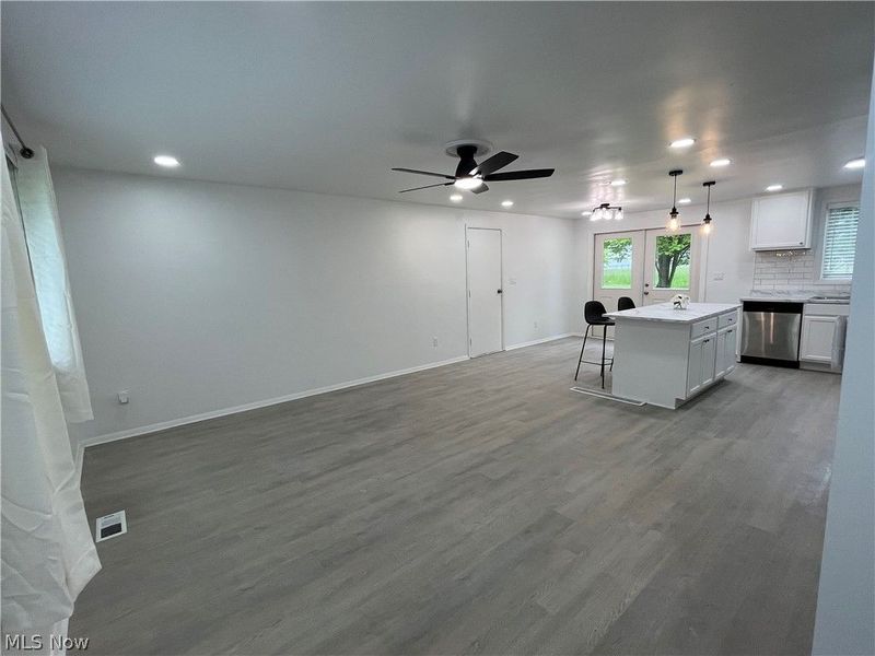3539 Dunstan Drive NW, Warren, OH 44485 Photo 3