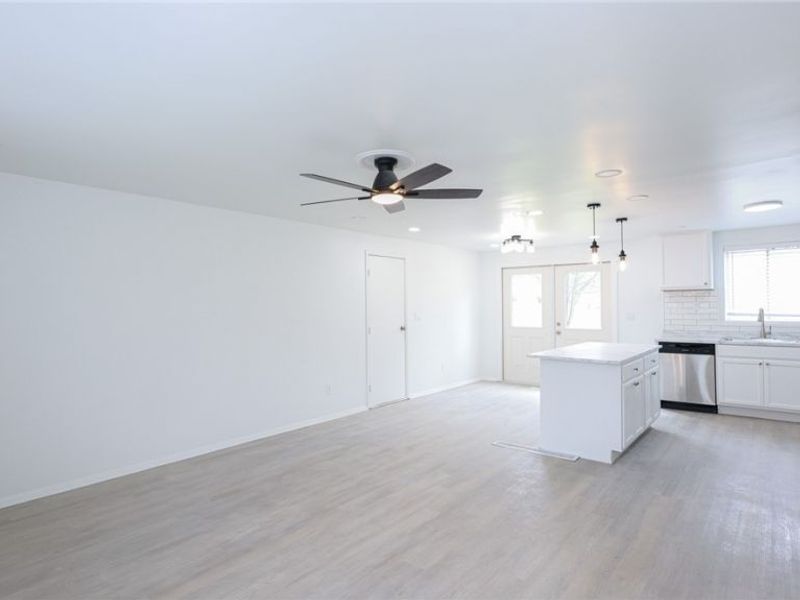 3539 Dunstan Drive NW, Warren, OH 44485 Photo 3