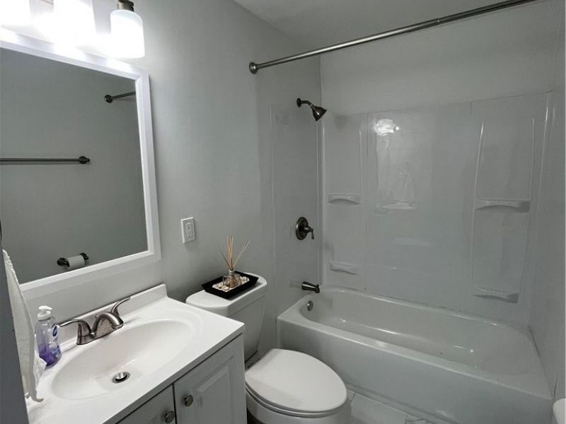 3539 Dunstan Drive NW, Warren, OH 44485 Photo 8