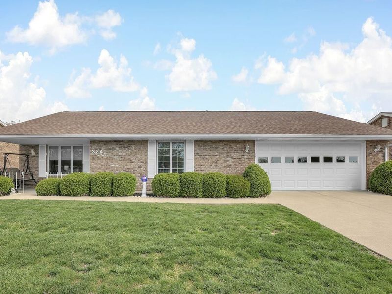 384 Bishop Drive, London, OH 43140 Photo 1