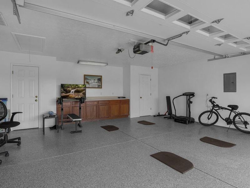 384 Bishop Drive, London, OH 43140 Photo 21