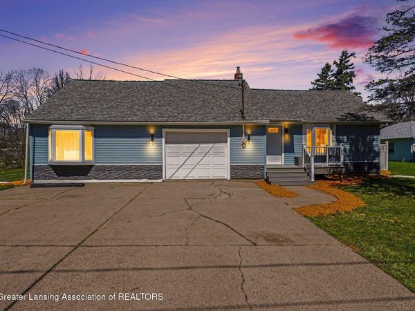 2328 Haslett Road, East Lansing, MI 48823