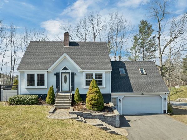 2 Deer Run Drive, Biddeford, ME 04005