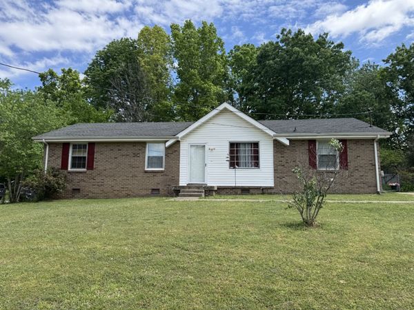 236 Charlemagne Blvd, Clarksville, TN 37042