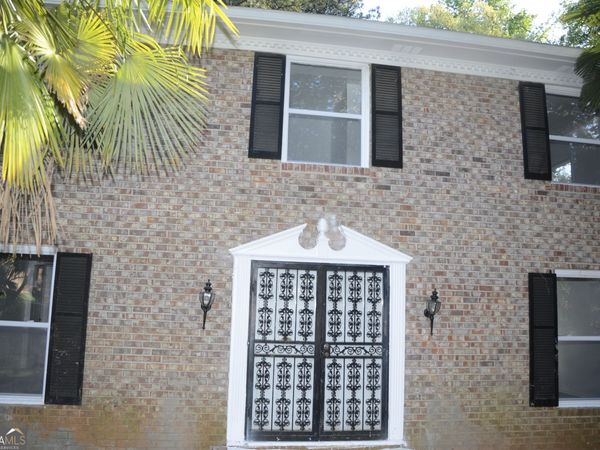 4247 Bingham CT, Stone Mountain, GA 30083